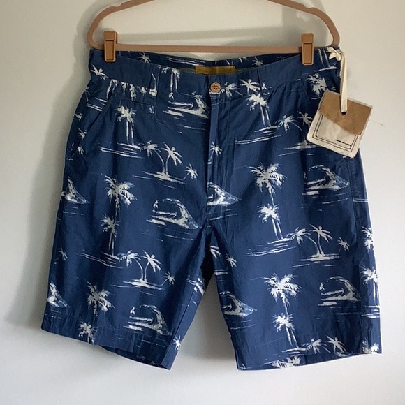Washed stoned and beaten palm trees shorts size 36 - Picture 1 of 7